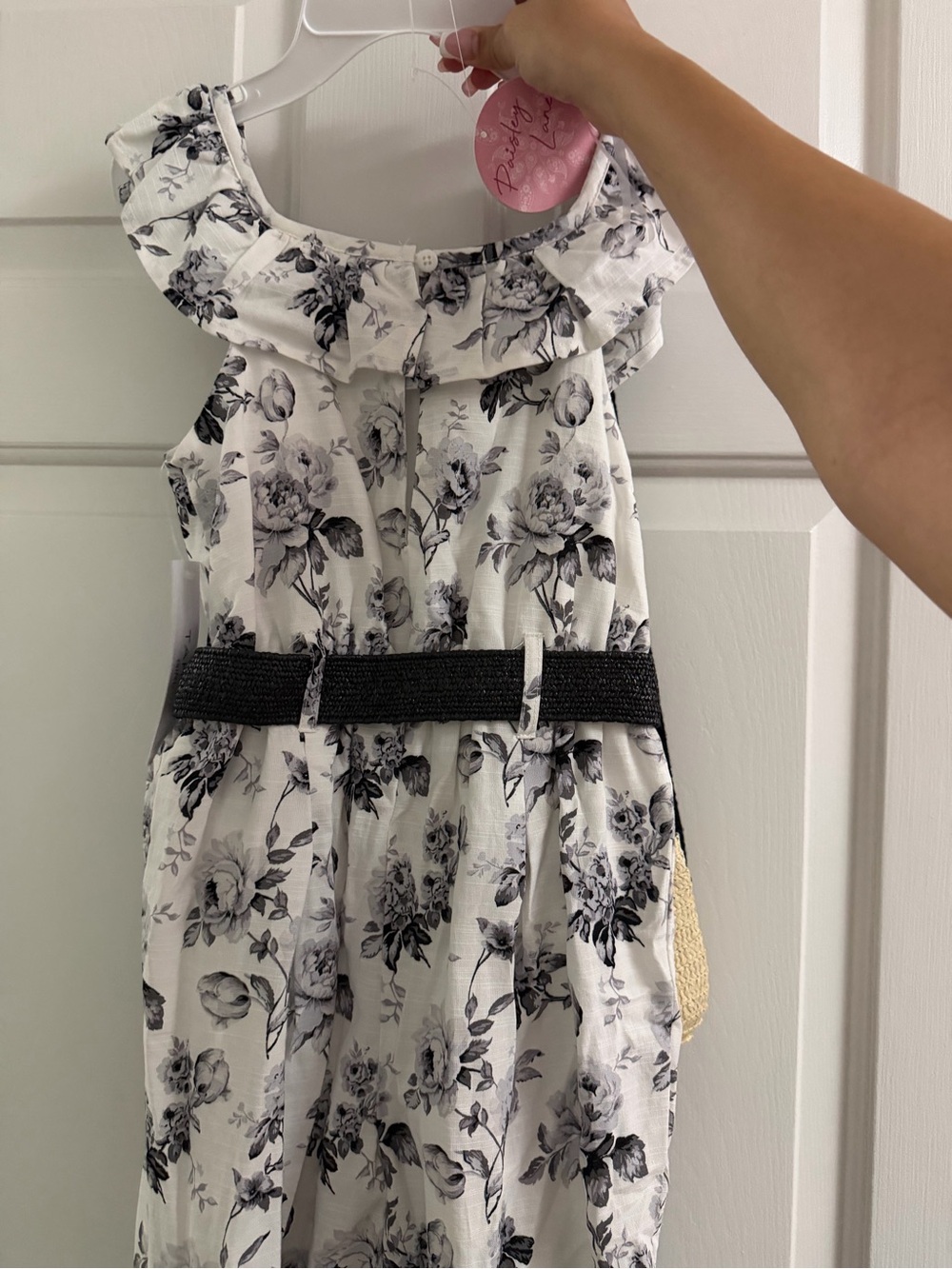 Tahari Floral Jumpsuit Size 8 with Belt & Crossbody Bag - Picture 9 of 9